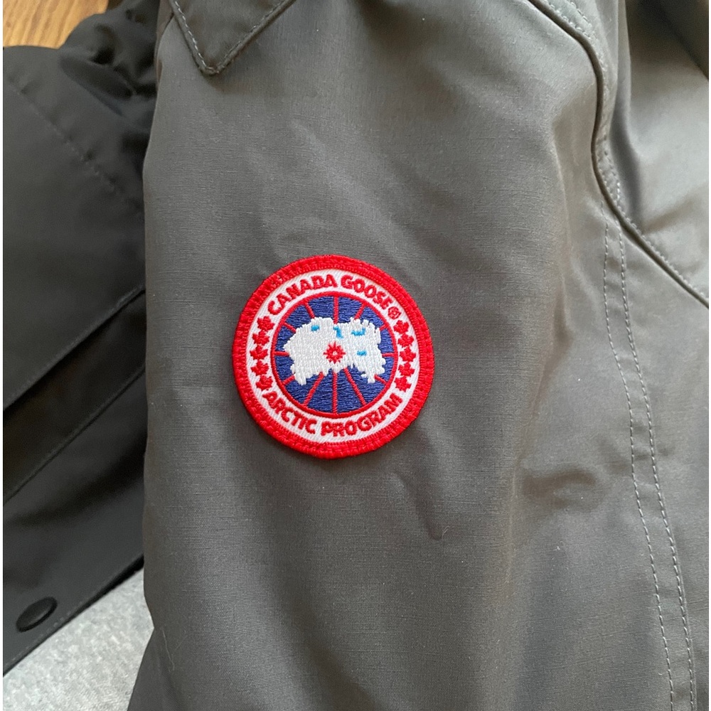 NWT - Canada Goose Women’s Gabriola Parka